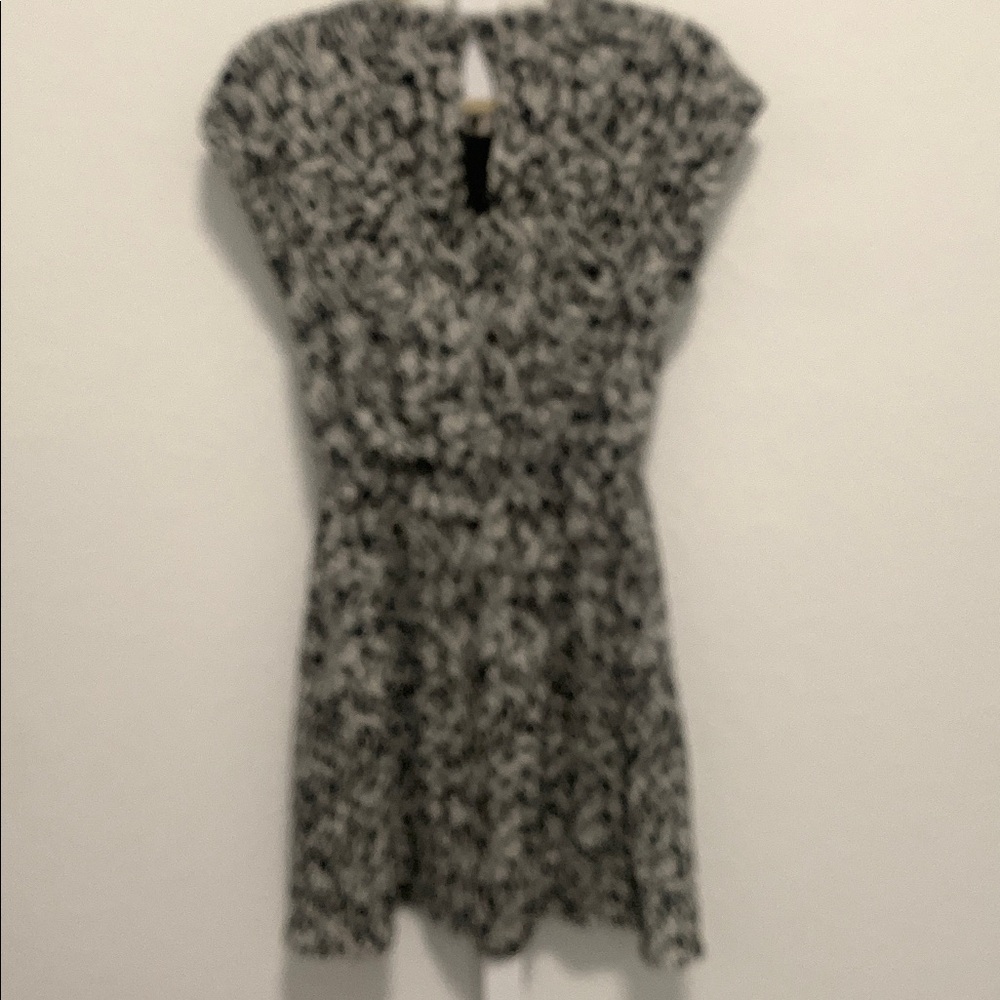 Evereve Black White Boho Print Cap Sleeve Mini Dress Size XS - Picture 5 of 10